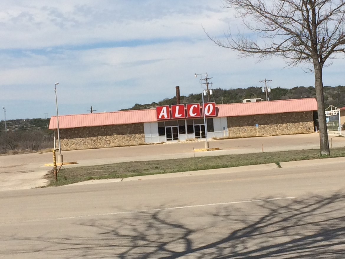 On U.S. 277N near IH 10-12,000 Sq Ft Retail - Lots of Parking